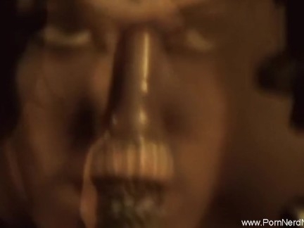 Красивая итальянская толстушка в любительском видео из сети Porn Nerd.